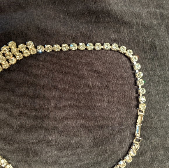 Super Glam Vintage Rhinestone Necklace - Picture 6 of 8